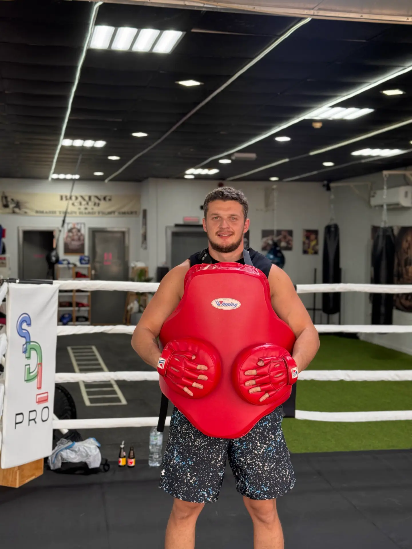 Coach Yan at SMASH Boxing Ras Al Khaimah